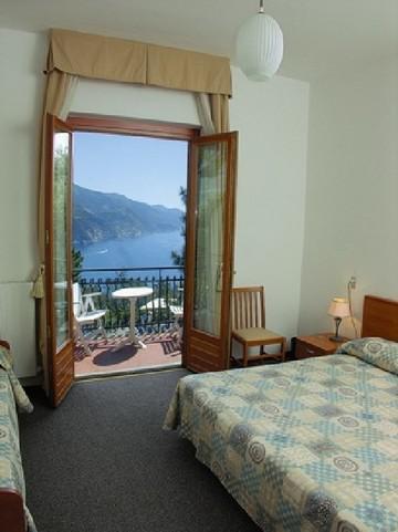 Suisse Bellevue Hotel 3*